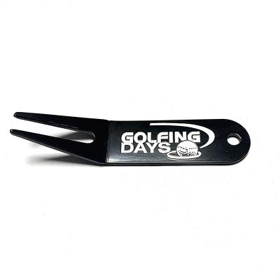 China Custom Snowflake Metal Golf Digging Tool Repair Launch Fork with Pitch Folk Logo for sale