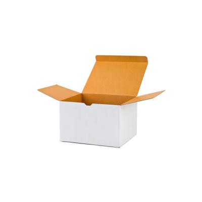 China Disposable Hot Sale Wholesale HZKO OEM 10different Colors Express Paper Box Packing Box for sale