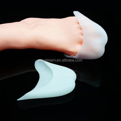 China Eco-Friendly Comfortable Toe Cup/Protection/Insole/Toe Cover Silicone Foot Cover Toe Protector (White) for sale