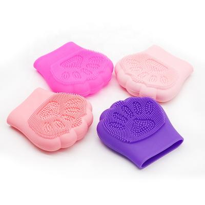 China Environmental Protection Silicone Facial Brush Silicone Cat Paw Shape Cleaning Face Makeup Support Cleaning Customization for sale