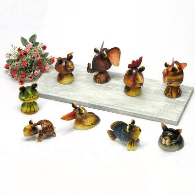 China New Style Traditional Resin Metal Glass Stand Decor Art and Crafts Resin Decor Gift Cat Glass Animal Holders for sale