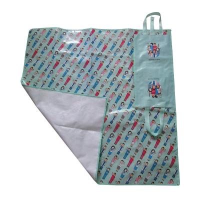 China Foldable Waterproof Handle PP Woven Beach Mat With Lamination for sale