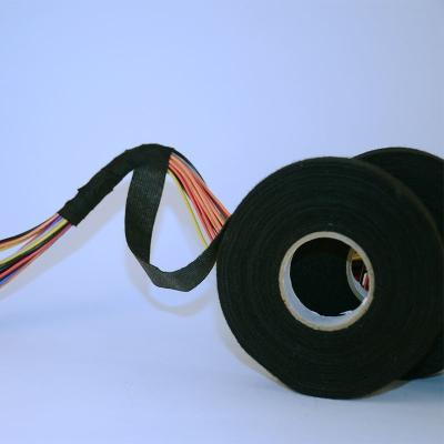 China Flexible and Durable Natural Rubber Wire Harness Tape for Wiring Applications 0.115mm*1260mm*18M 08 for sale