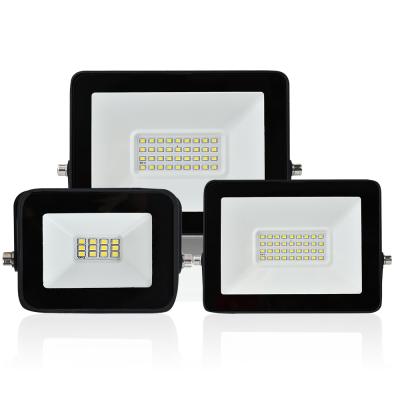 China Ip65 RGB Garden Flood Light 30W 20W 10W RGB Landscape Flood Light Led Garden Lighting for sale