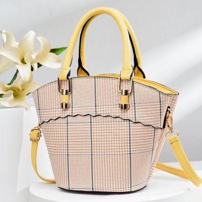 China Fashion\comfortable simple cross\durable 2022 new popular bucket shoulder bag hand-held famous brand -body handbag for women for sale