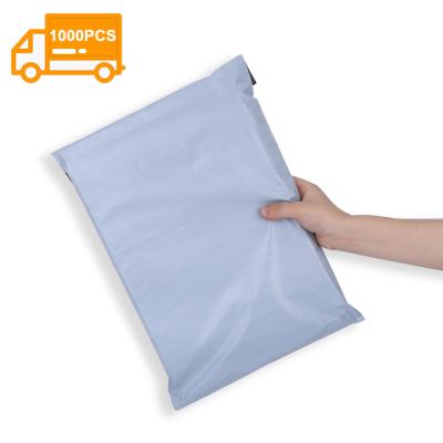 China Fast Shipping Delivery Gray Poly Mailers Courier Envelope Packaging Plastic Mailing Bag For Clothes for sale