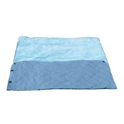 China High Quality Polyester Fleece Waterproof Stadium Blanket Outdoor Rising Camping Mat for sale