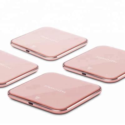 China Mini Wireless Portable New Electronics Products Pen Container Popular Portable Silicone Radio Fast Charger for sale