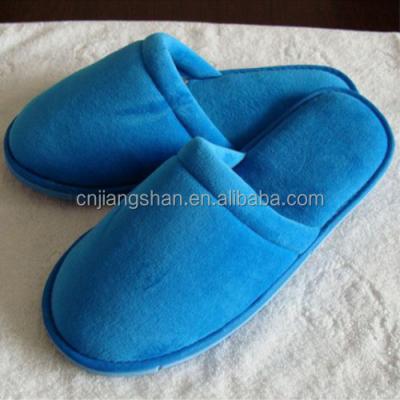 China New Design Premium Hotel Comfort Wedding Velvet Hotel Slipper for sale