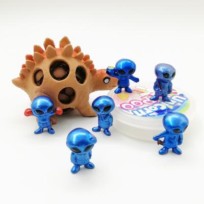 China Cool Cartoon Figure Toy 2021 Item Wholesale 6 Design Mini Alien Character Figure Doll Capsule Toys For Bath Bomb Doll Toy For Children for sale