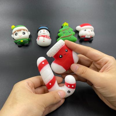 China Relieve Stress Newcomer Anti-Anxiety Squeeze Squeeze Toys Kids Christmas Tree / Sensory Santa Claus Fidget Stretchy Mochi Toy for sale