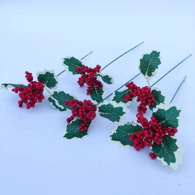 China Wholesale 0.5cm Beautiful Colorful Plastic Artificial Red Holly Berry Cups Other Decorative Flowers and Plants Christmas Tree Decorations for sale