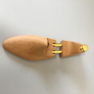 China Handmade high end beech wood shoe tree for sale