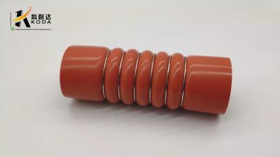 Китай Red Color Silicone Hose 3845011382 Reinforced Truck Silicone Hose For Benz Truck продается