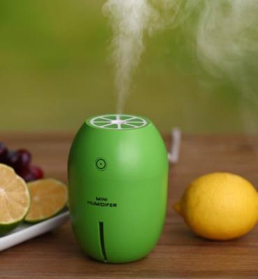 China 180ml USB Charge 4 Hours Auto Shut-off Car Lemon Mini Air Cool Mist Humidifier for sale