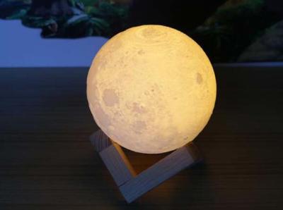 China 13CM Moon Lamp USB Rechargeable 16 Colors 3D Print LED Moon Lamp With Remote Control for sale