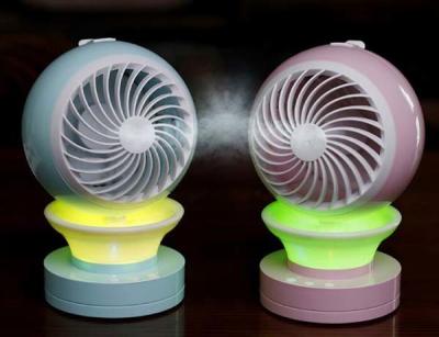 China Hot Selling USB Mini Spray Refrigeration Mini Fan Desk Water Spray Humidify Cooling Mini Fan for sale