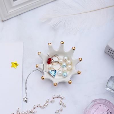 China Central Institute of Statistics Ceramic Nordic Creative Decoration Crown Jewelry Dish Jewelry Holder Tray Crown Ring Dish for sale