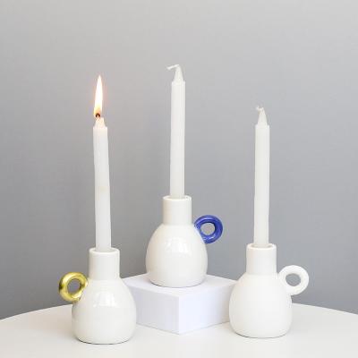 China New Design Nordic White Modern Porcelain Home Decor Candle Holder Wedding Ceramic Table Art Vase Home Decoration Candlestick for sale