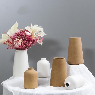 China Flower Vase Circle Flat Round Vase Small Set Modern Nordic Cute Ceramic Vase For Home Decor for sale