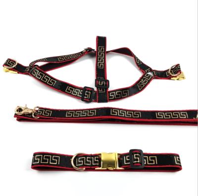 China Metal Buckle Dog Collar Leash Pet Harness Durable Elastic DETACHED Pet Traction Rope for sale