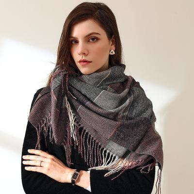 China Grid Fashion Tassels Muffler Environmental Friendly Wool Turning Warm Head Unisex Necker Scarf For Women for sale