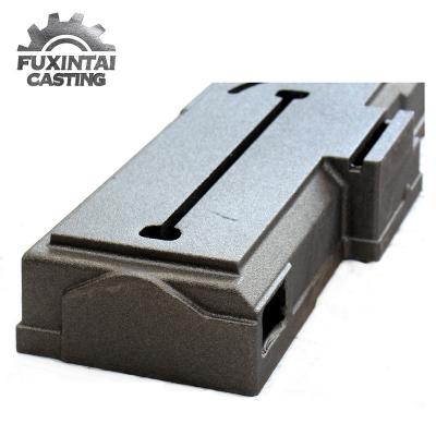 China High Quality Cast Iron Truck Parts Precious Cast Iron Die Casting Saw QT200 Dicing Base Seat With Factory Price for sale