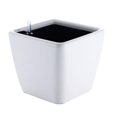 China Simply Lazy Flower Pot Indoor and Outdoor Plastic Hydroponic Automatic Water Absorbing Plant Flower Pot Plant Flower Pot Garden for sale