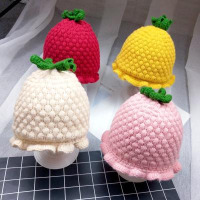 China Imitate new animal pineapple to shape pink baby hats wholesale baby knit unisex hats for sale