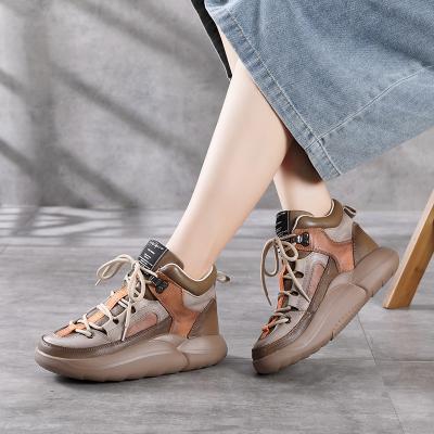 China Genuine Leather Shoes Woman Anti-slippery Fashion Leisure Lace Up Women Boots Scare Winter Boots Platform Girls Leather Ankle Boots 59338 for sale