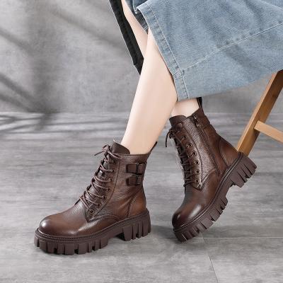 China Handmade Genuine Leather Shoes Woman Anti-slippery Short Boots Retro Scare Winter Boots High Heel Platform Ladies Leather Ankle Boots 9980 for sale