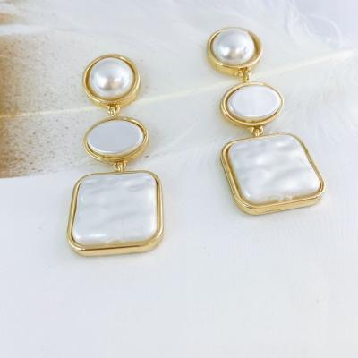 China Retro Korean Elegant Luxury Bohemian Drop Earrings 2020White Metal Combination Pearl Earring for sale