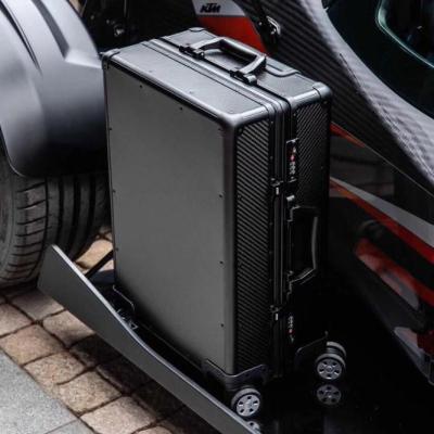 China CARBON FIBER Ultra Heavy Duty Lightweight Genuine Carbon Fiber Suitcase for sale