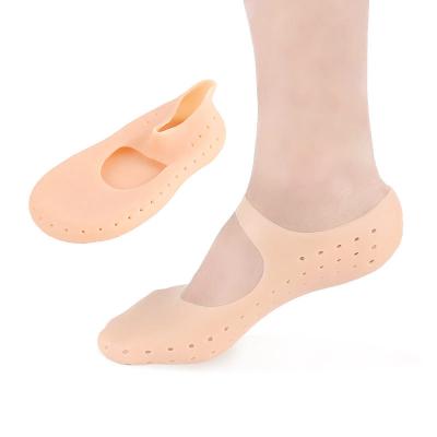 China Heel Protector Relieve Dry Cracked Anti-Cracking Silicone Heels and Feet Moisturizing Gel Socks for sale