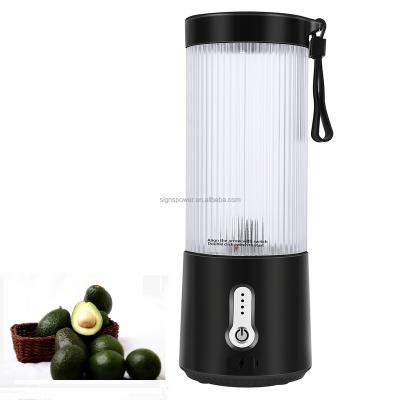 China 7.4V 4000mAh Portable Car Blender With Smoothie Maker Portable USB Blender Blender for sale