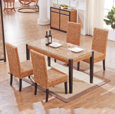 China Rattan Minimalist Dining Chairs High Back Single Natural Rattan Dining Chair Antique Chairs For Home Hotel Restaurant for sale