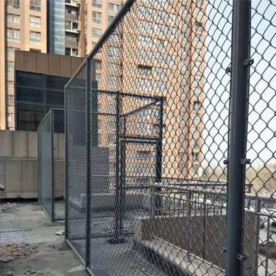 China Easily Assembled 100 Ft Roll Chain Link Fence Wire Fence PVC Coated Chain Link Fence for sale