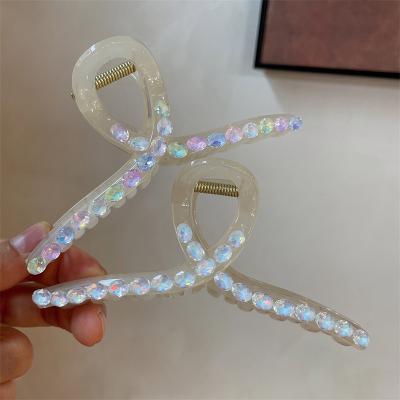 China Hot Wholesale Plastic Large Hair Claw Flower Hair Claw Color Trend Lady Frosted Popular Hair Accessories Shape Solid Hair Decoration for sale