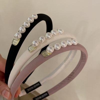 China High Quality Non-slip Designer Hairband Korean Luxury Pearl Metal Headband for sale