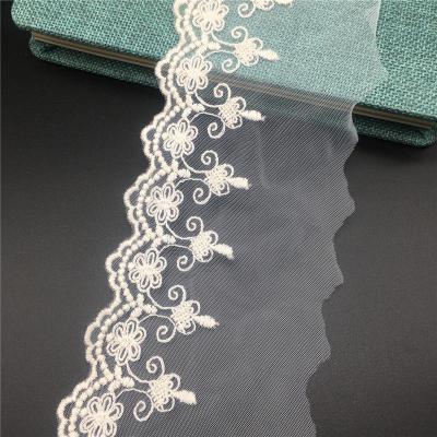 China Factory Hot-selling Water Soluble Fashion Cotton Mesh Embroidery Lace Shirts Lace Home Textile Lace for sale