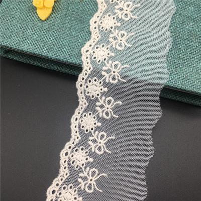 China Factory Hot-selling Water Soluble Fashion Cotton Mesh Embroidery Lace Shirts Lace Home Textile Lace for sale