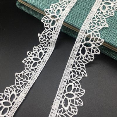 China Factory Fashion Polyester Lace Hot-selling Shirts Water Soluble Lace Home Textile Lace for sale