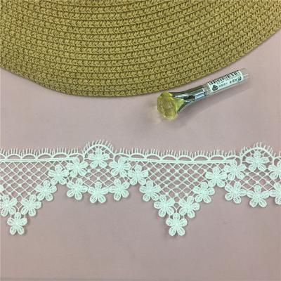 China Factory Fashion Polyester Lace Hot-selling Shirts Water Soluble Lace Home Textile Lace for sale