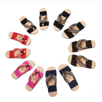 China 2019 New Design OEM Beach Slippers Wholesale Anti-slippery Cloth Strap Printed Men's Flip Flops for sale