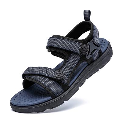 China 2022 Summer New Style Sandals Men's Breathable Beach Sandals Shoes Woven Fabric Strap Sandals For Men for sale