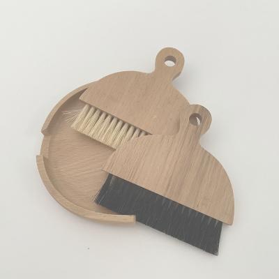 China Home for Wood Bamboo Wood Broom Tool Office Home Table Mini Dustpan and Mini Desktop Sweep Cleaning Small Brush Tool for sale