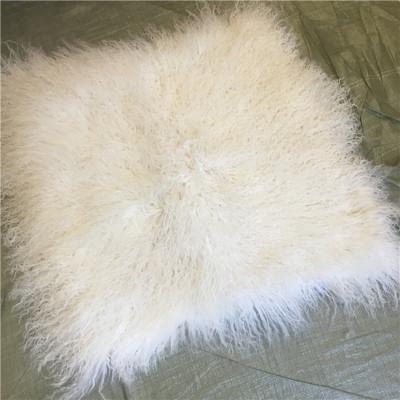 China Long Curly Hair Auto Upholstery Natural Fur Material Tibetan Sheepskin For Coat for sale