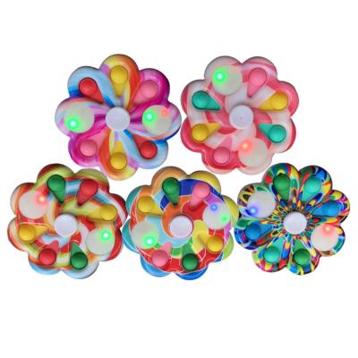 China Reduce Finger Strain Easy And Colorful Multilateral Game To Play With Anti-Stress Spinner Fingertip Spinner for sale