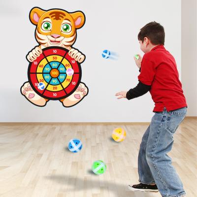 China Pile Preschool Animal Dart Board for Kids Toys Sticky Ball Toy Children's Target Ball for sale