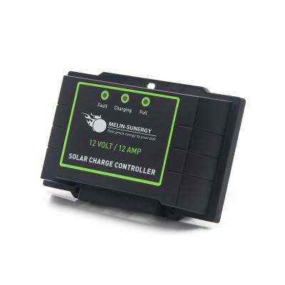 China 12A Compact Agm Solar Charge Controller Waterdicht IP67 12V 24V Auto Te koop